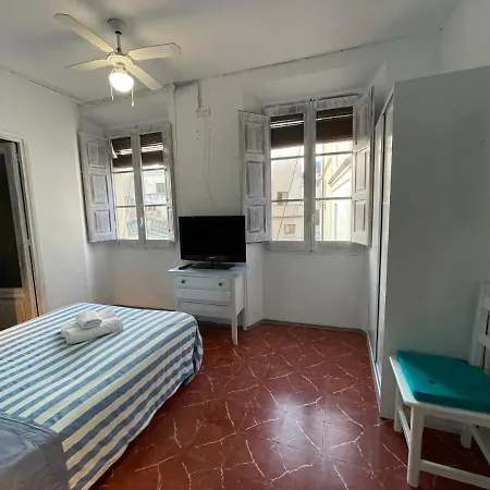 Guest house P&r Hostals Tort