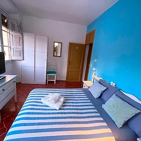 P&r Hostals Tort Penzion
