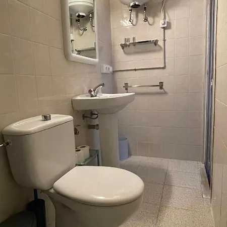 P&r Hostals Tort Тосса-де-Мар